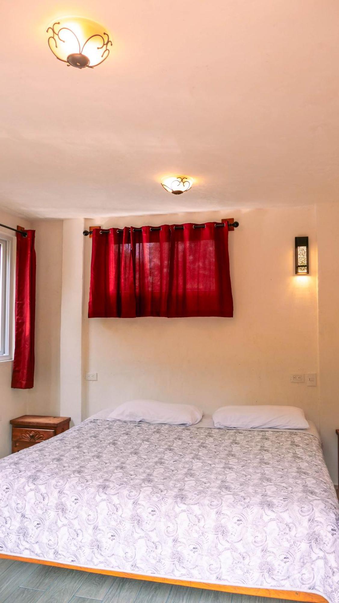 Ati Hostel & Beach Club San Marcos La Laguna Εξωτερικό φωτογραφία